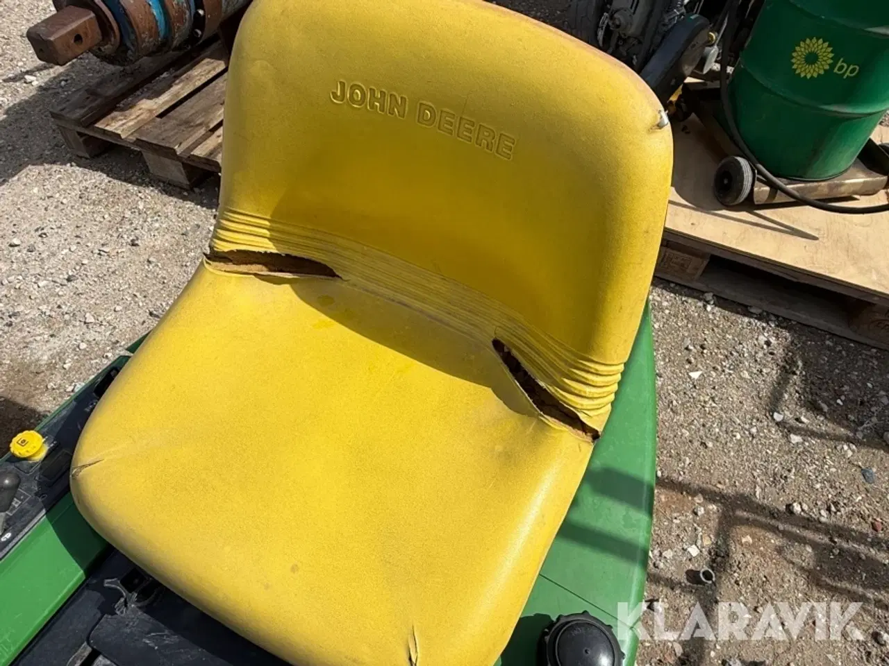Billede 11 - Græsslåmaskine John Deere F525