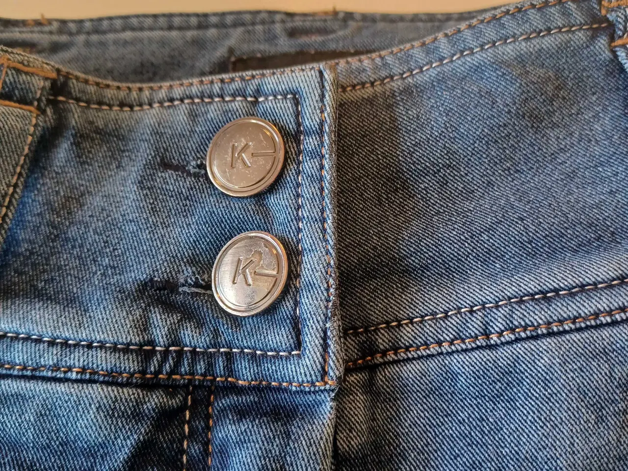 Billede 3 - Kingsland denim ridebukser med knægrib str 32 