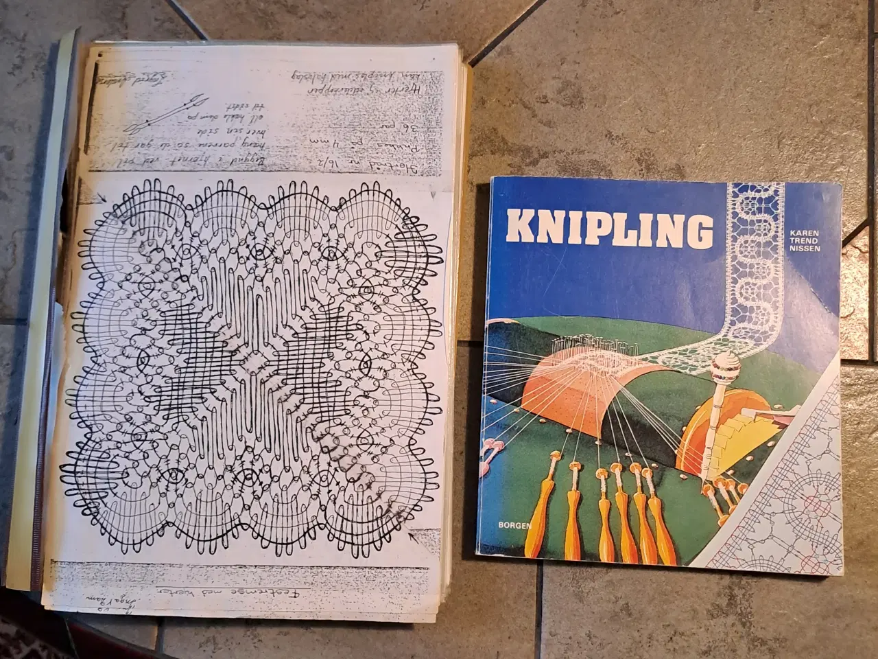 Billede 4 - Kniplebræt m. tilbehør