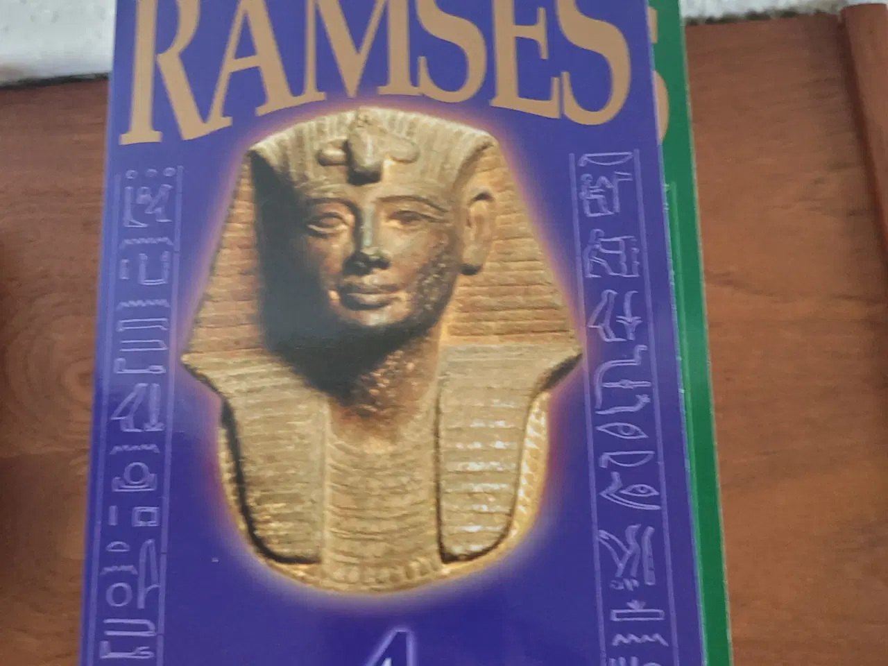 Billede 5 - Bogserie: Ramses