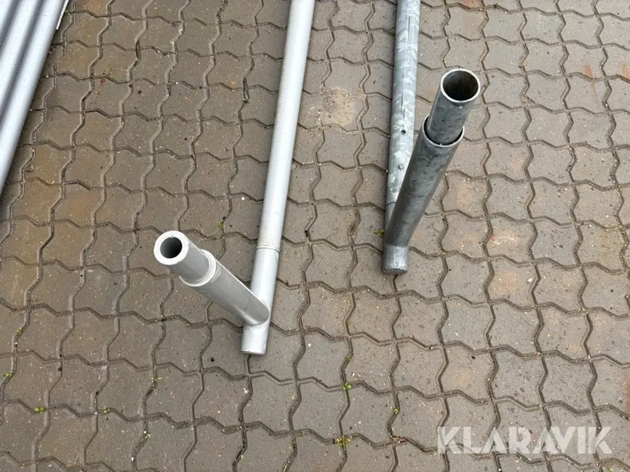 Billede 6 - Lygtepæle aluminium og galvaniseret stål 2 styk