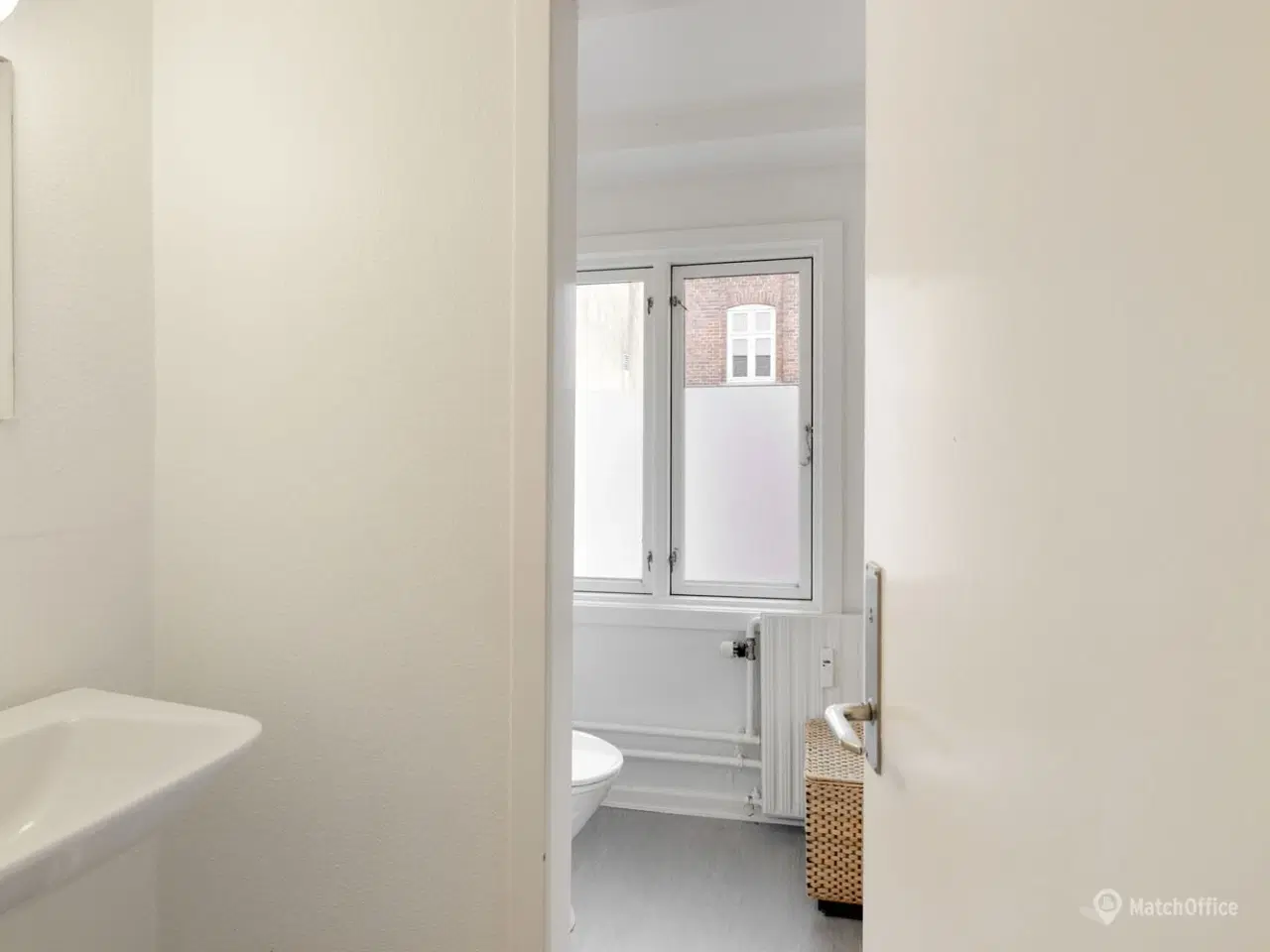 Billede 11 - Stemningsfuldt kontorlejemål i Elvirasminde