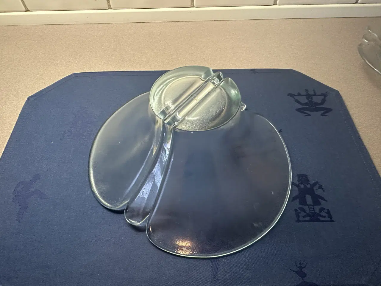 Billede 5 - Holmegaard Lilje fad og skål matteret glas