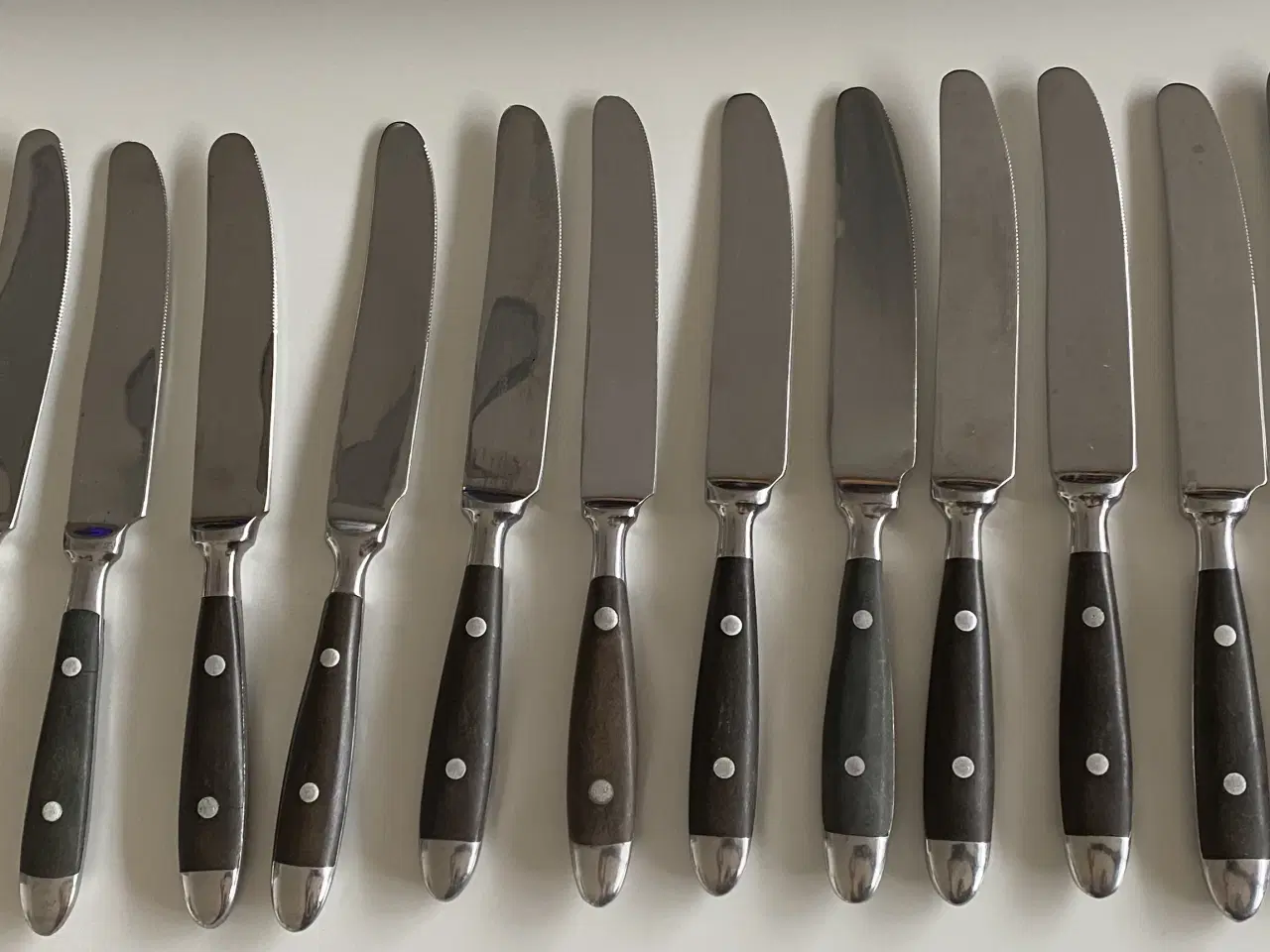 Billede 4 - Ældre solid bestik