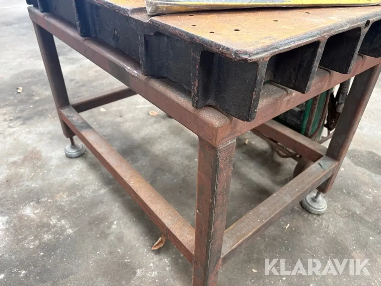 Billede 12 - Svejsemaskine, elektroder og svejsebord Migatronic LTO 200