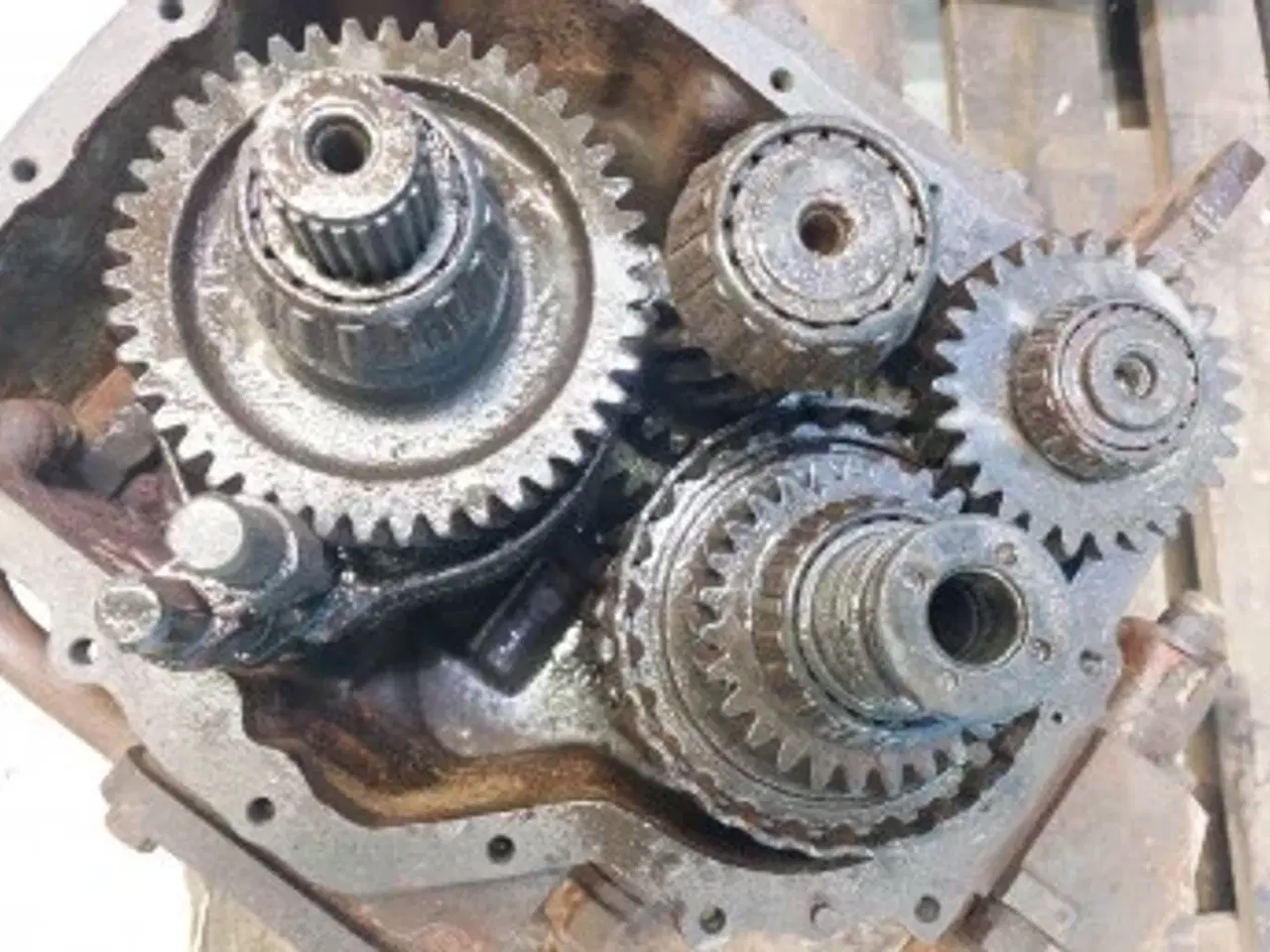 Billede 2 - New Holland LM445A Gearkasse 85825495