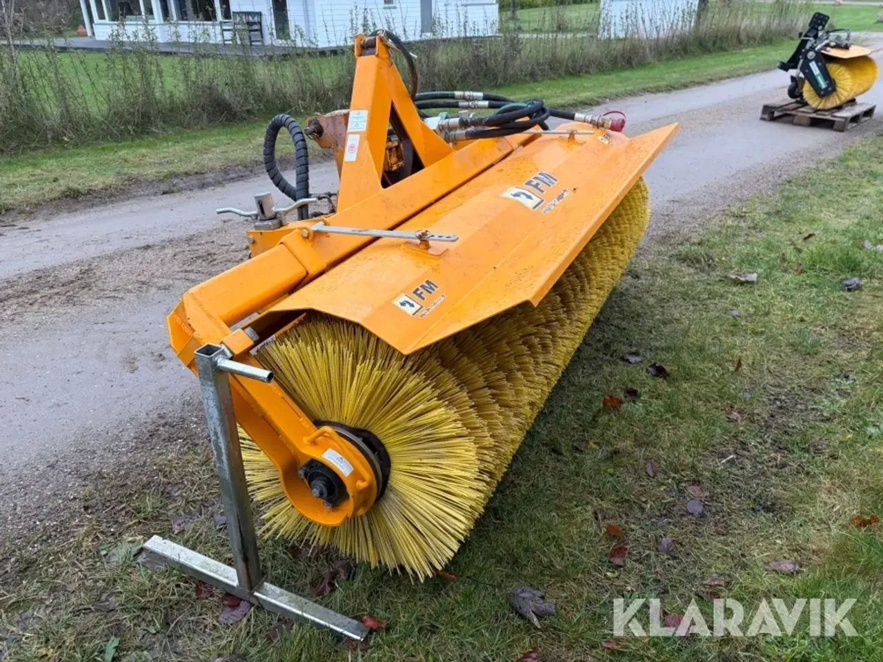 Billede 10 - Fejekost FM Fejemaskine HF