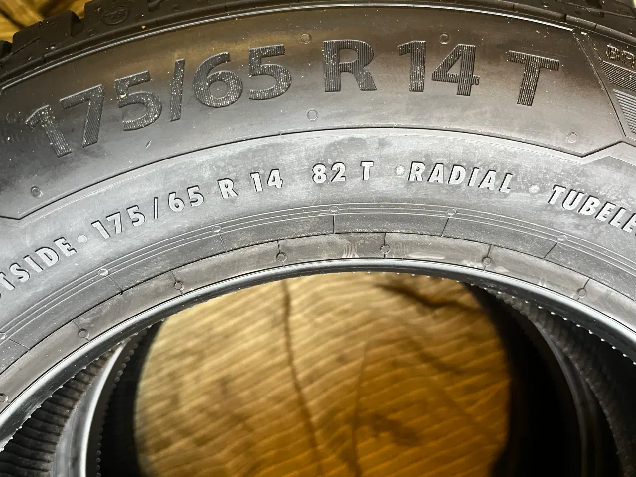 Billede 7 - Nye 175-65-14 Sommerdæk. Barum. 2 stk.