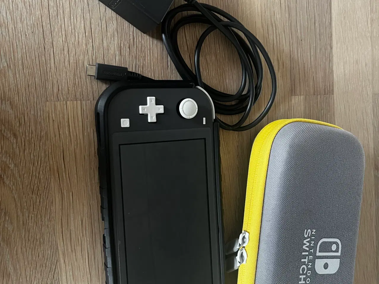 Billede 2 - Nintendo Switch Lite