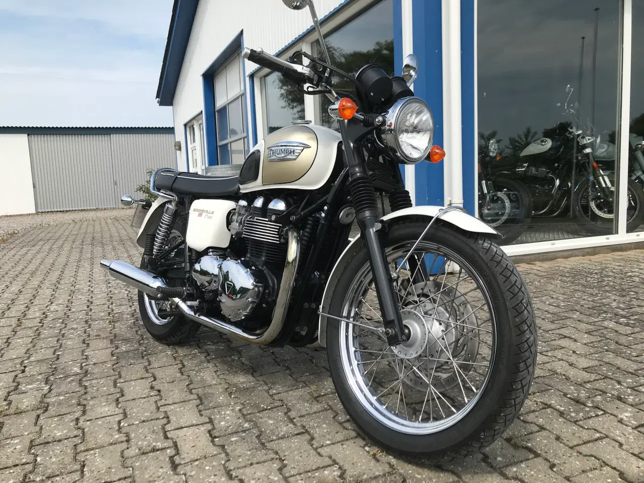 Billede 2 - Triumph Bonneville 900  classic-bike.dk