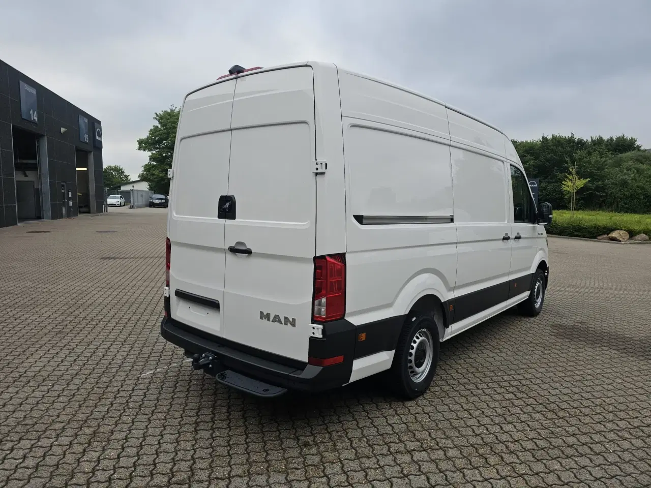 Billede 4 - MAN TGE 3.180 A8 L3H3, Kassevogn