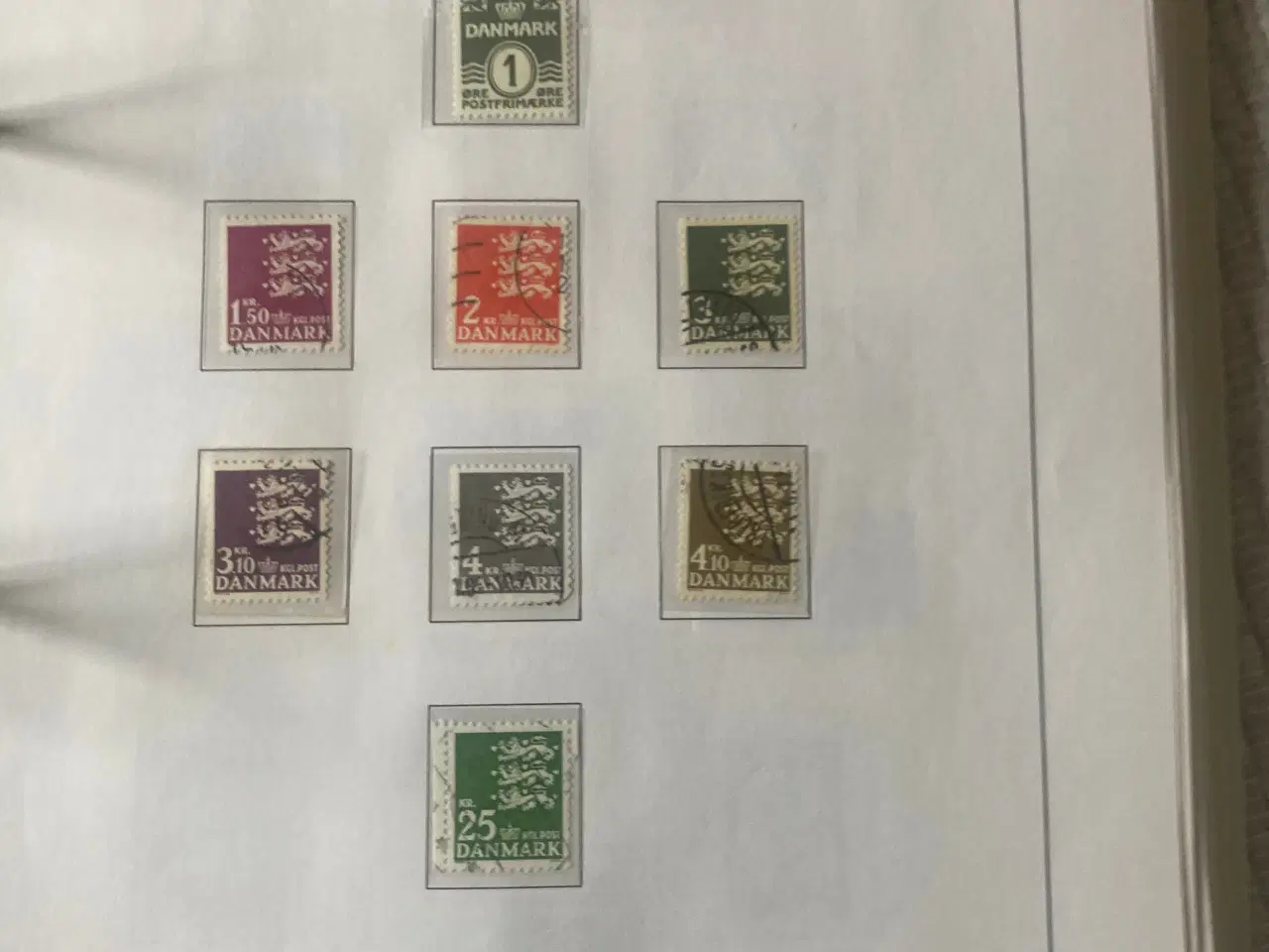 Billede 1 - Stender oversigt over frimærker