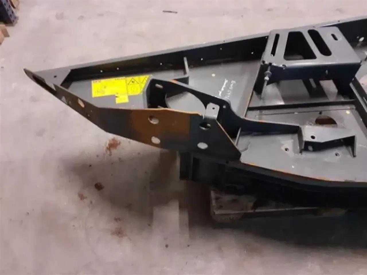 Billede 6 - Fendt Skærebordsgavl