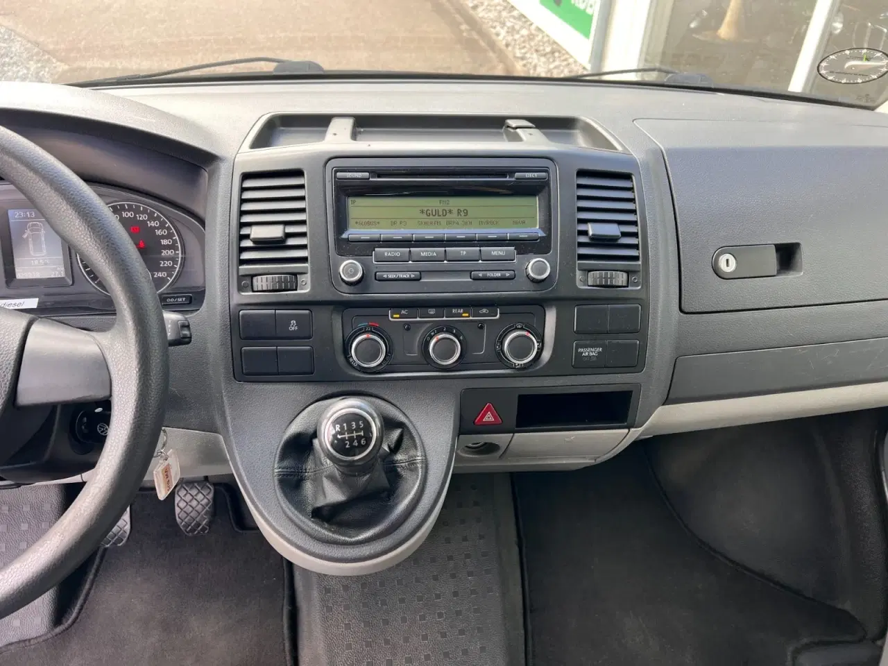 Billede 14 - VW Caravelle 2,0 TDi 140 Comfortline