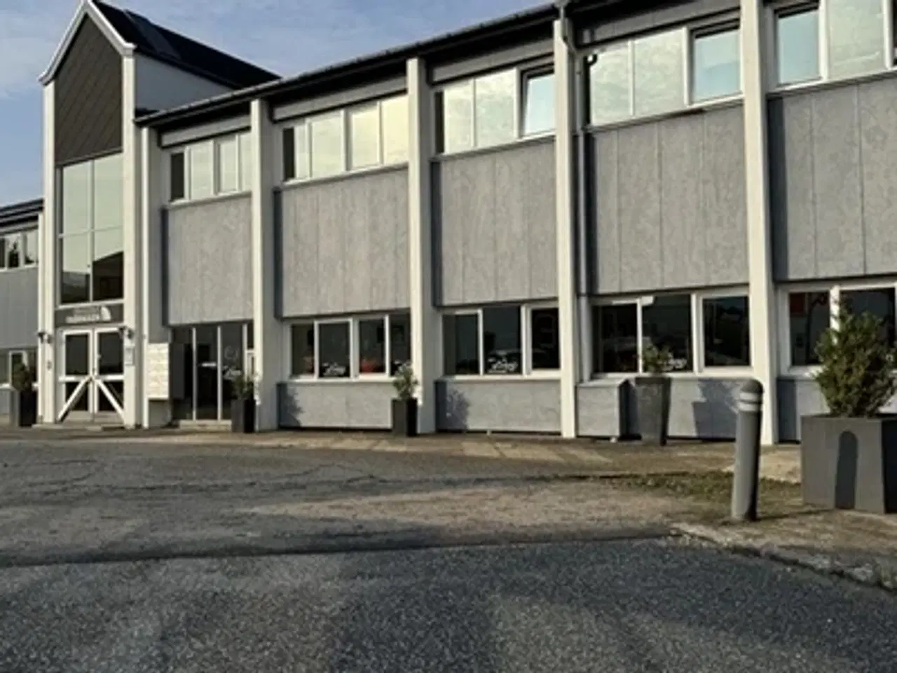 Billede 1 - Dit nye erhvervslokale på 150 m² i Højbjerg