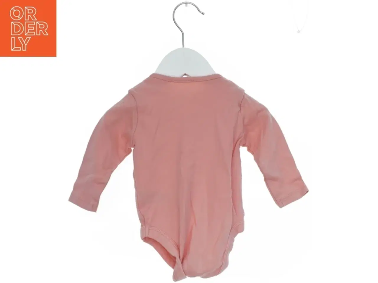 Billede 2 - Lyserød bodystocking til baby fra Mothercare (str. 68)