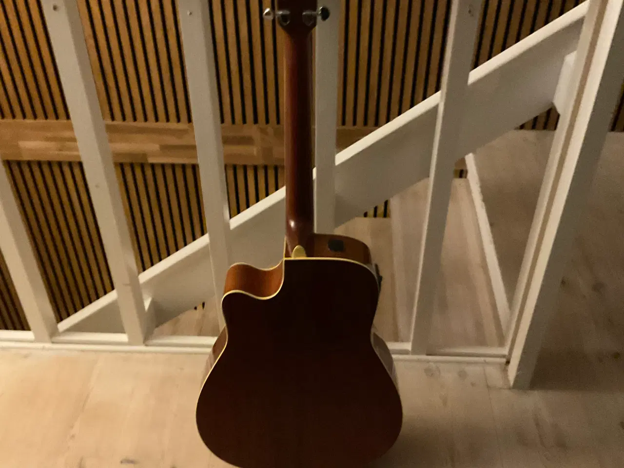 Billede 2 - Washburn guitar sælges