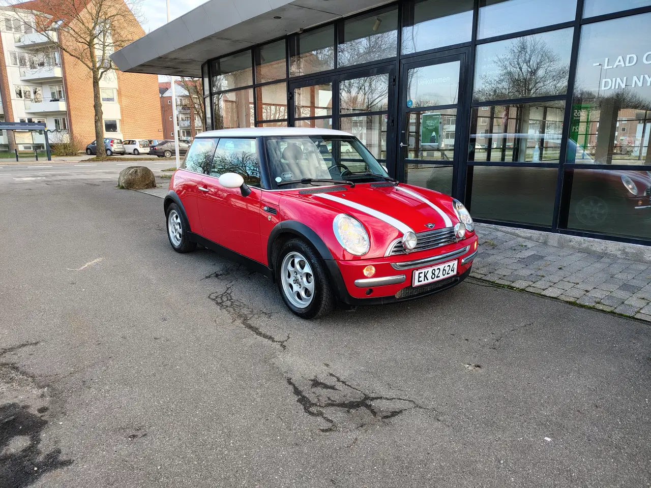 Billede 5 - Mini Cooper 1,6. Kun 124.000km