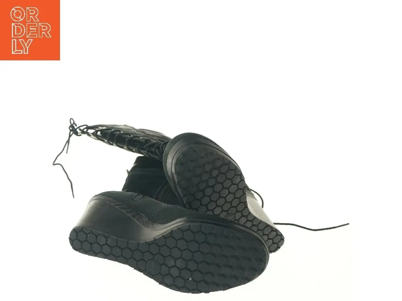 Billede 4 - Mørkeblå støvler med kilehæl fra Timberland (str. 39,5 )