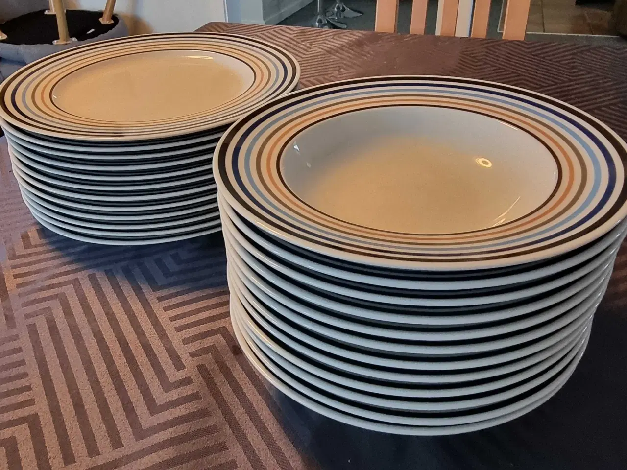 Billede 1 - Casa stripes tallerkner