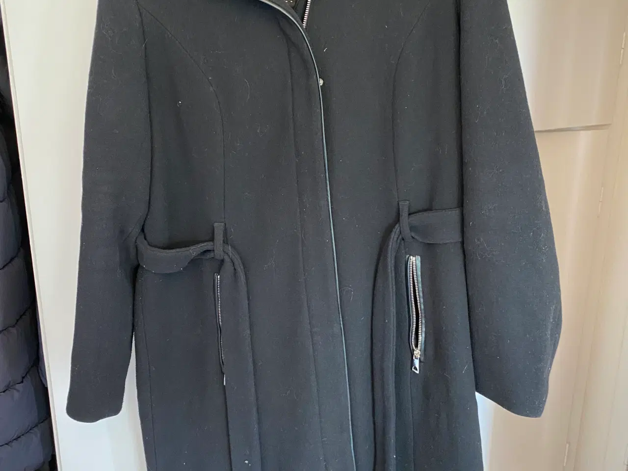 Billede 1 - Uldjakke fra Vera Moda 