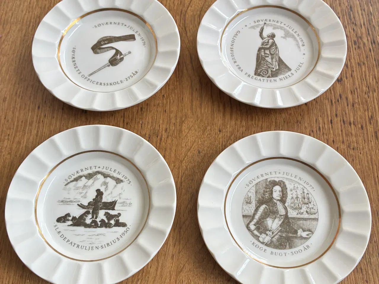 Billede 1 - Søværnets Juleplatter