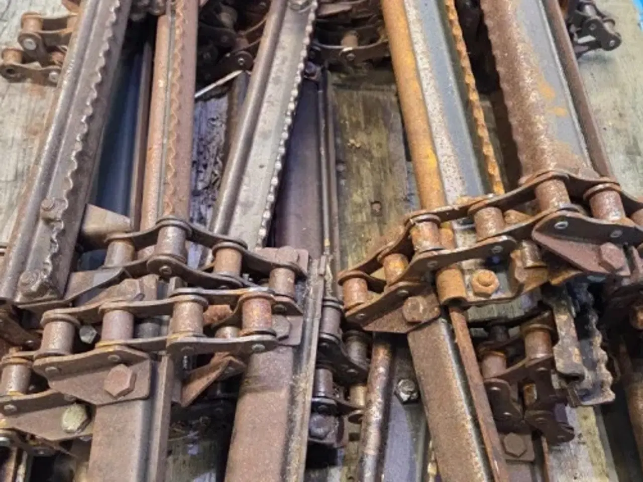 Billede 4 - New Holland CR9.90 Indføringskæde 87632187