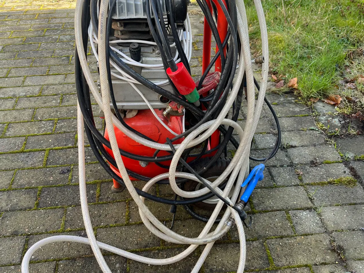 Billede 2 - Selekta kompressor rød