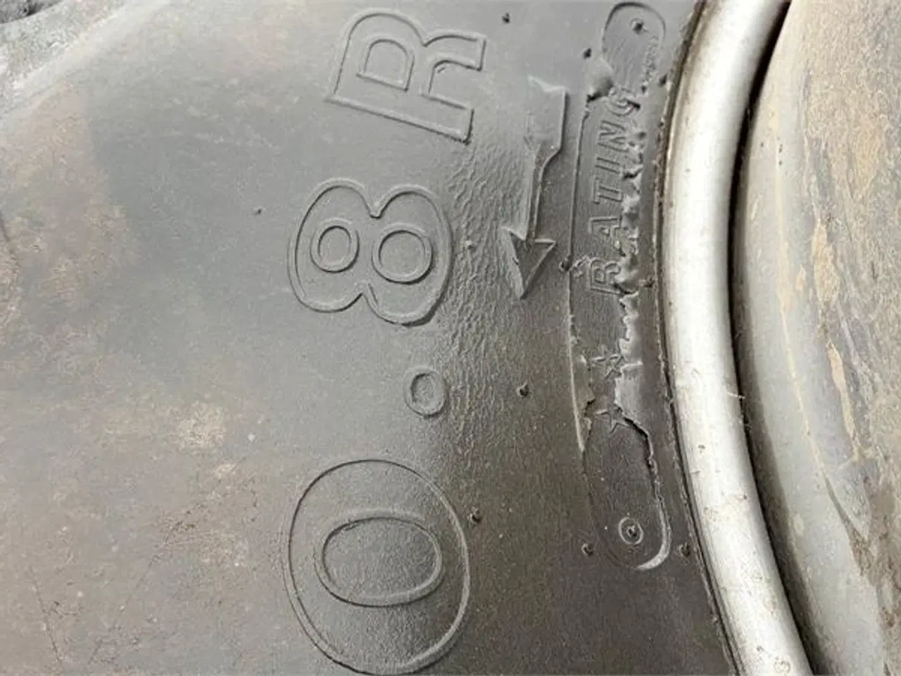 Billede 2 - Firestone 520/85R38 / 20.8R38 20.8-38 med 8 spænder