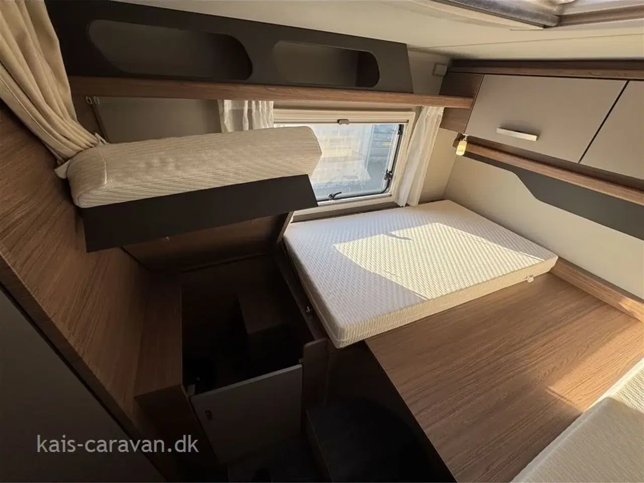 Billede 15 - 2024 - Knaus L!VE I 900 LEG Enkeltsenge