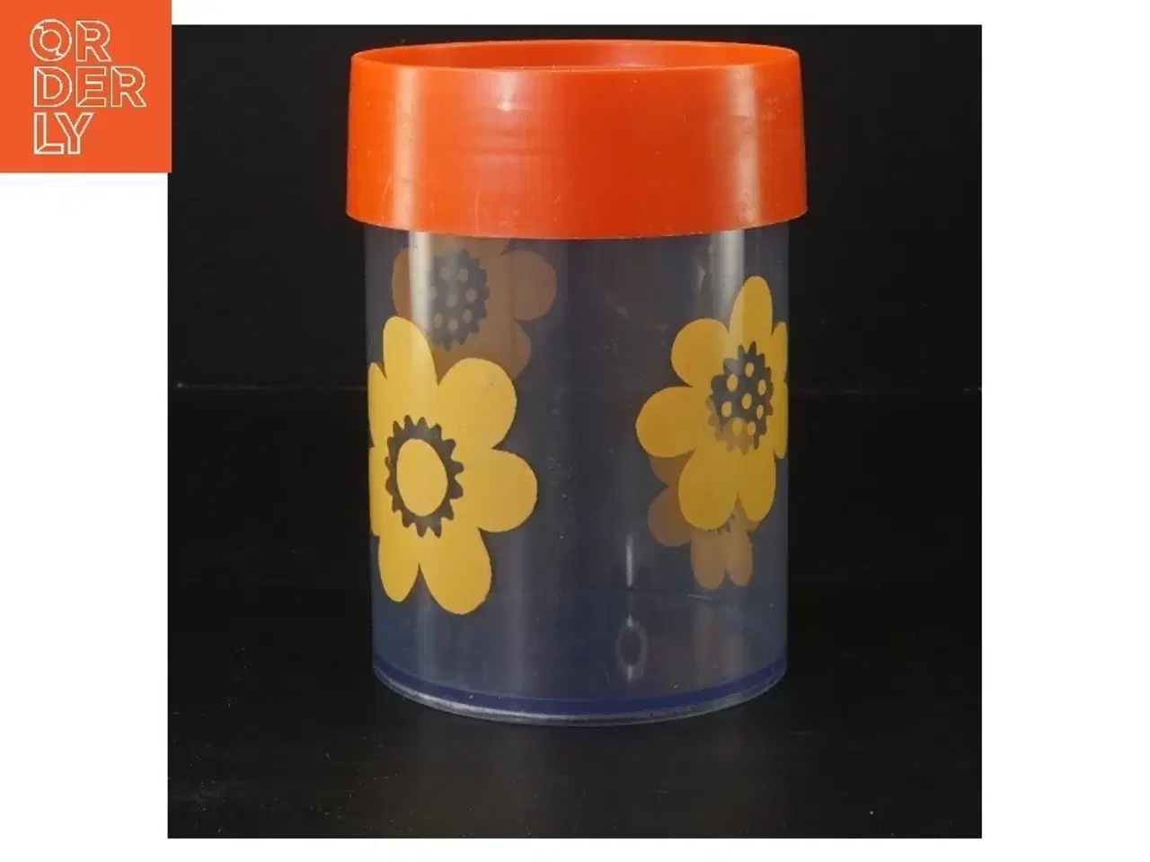 Billede 1 - Plastikbeholder med blomstermønster (str. 15 cm)