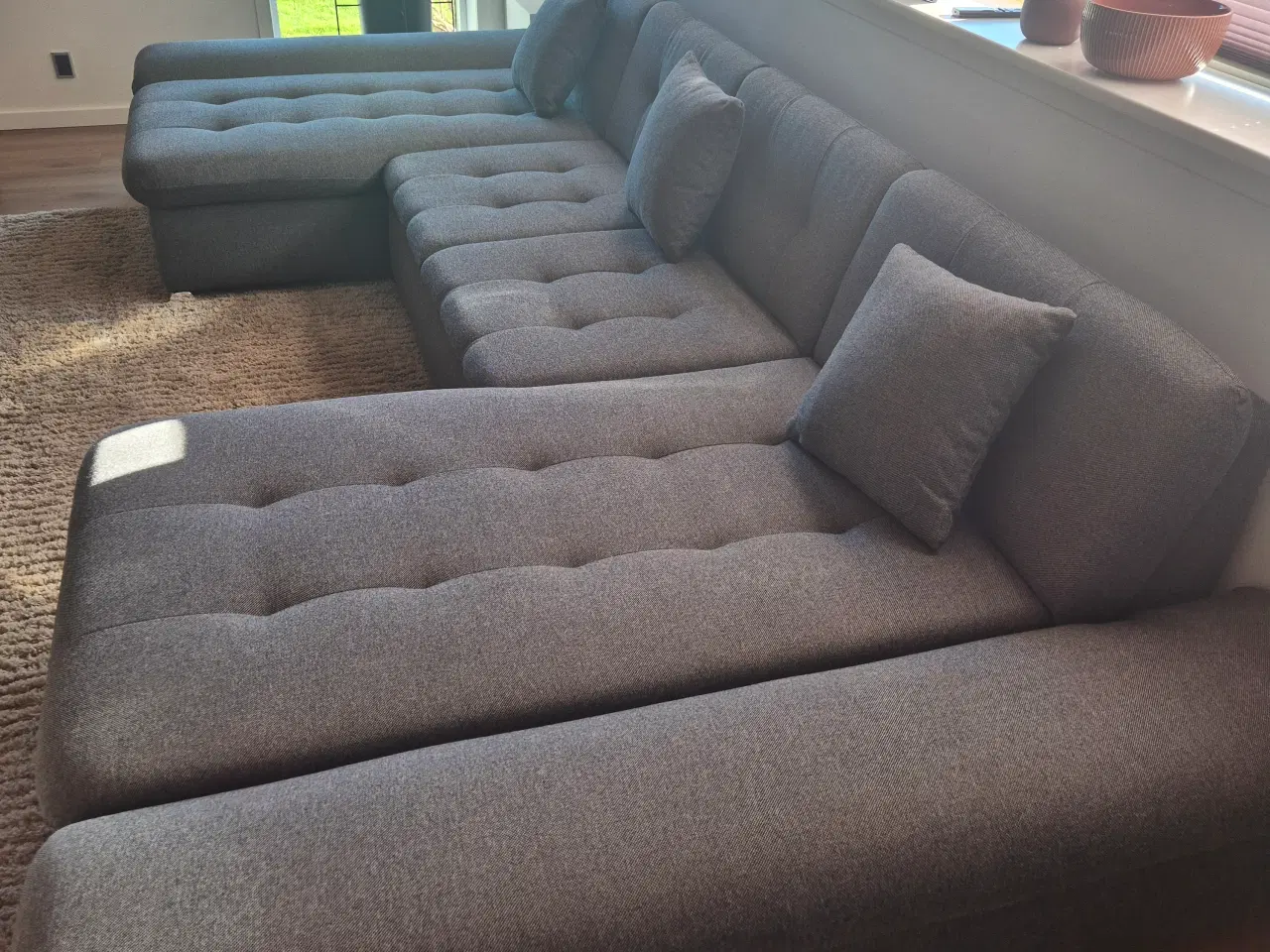 Billede 2 - Grå U-sofa med flere funktioner 