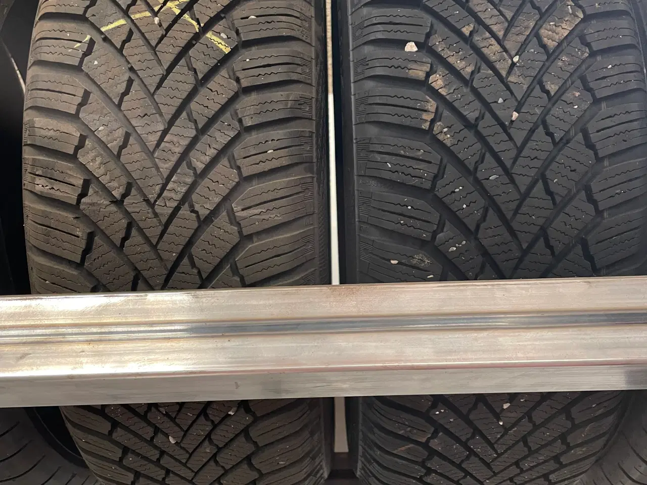 Billede 2 - 2 stk 195/65r15 Continental vinterdæk