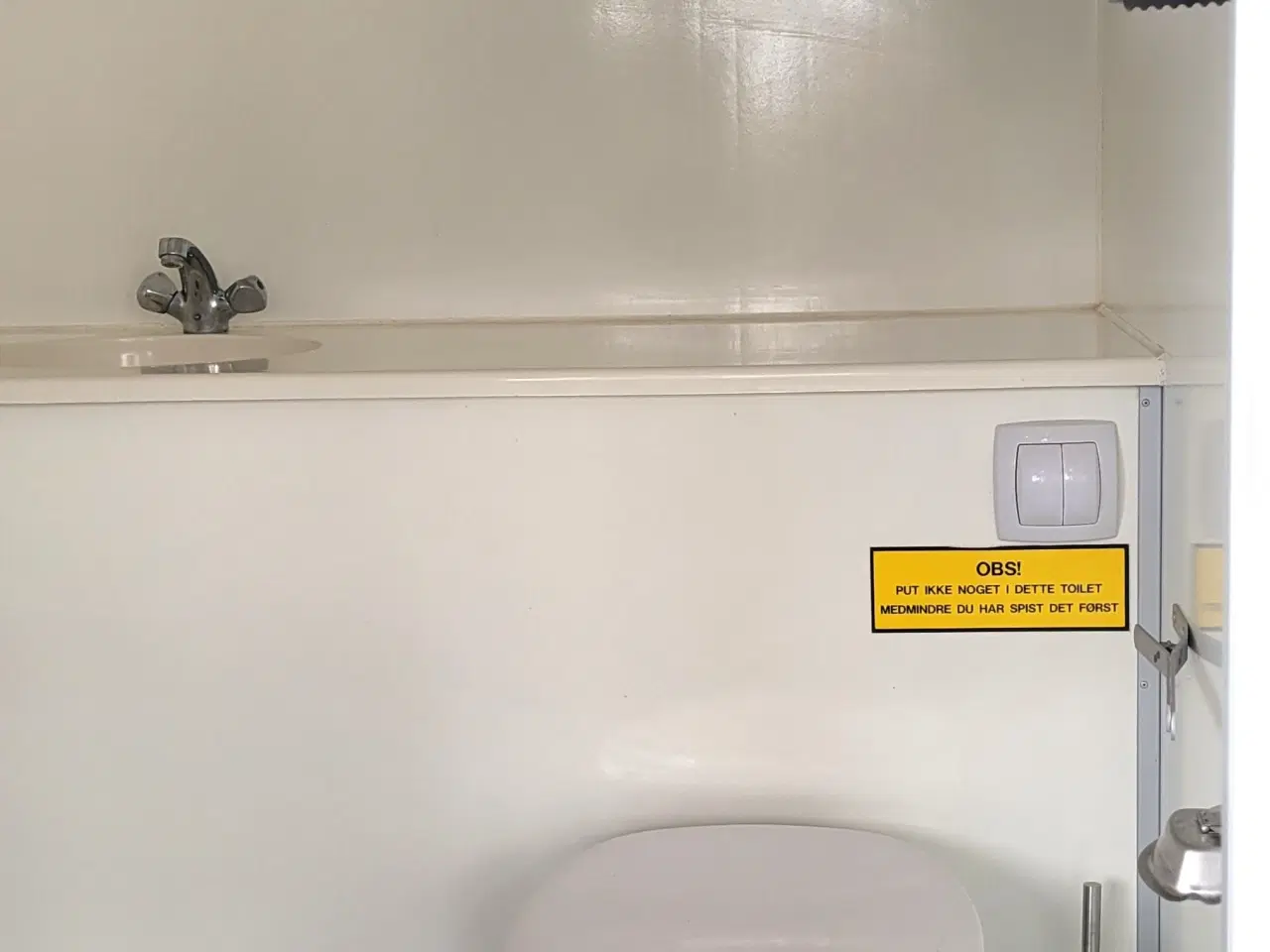 Billede 3 - Badmobil - toiletvogn - mob. badeværelse til salg.