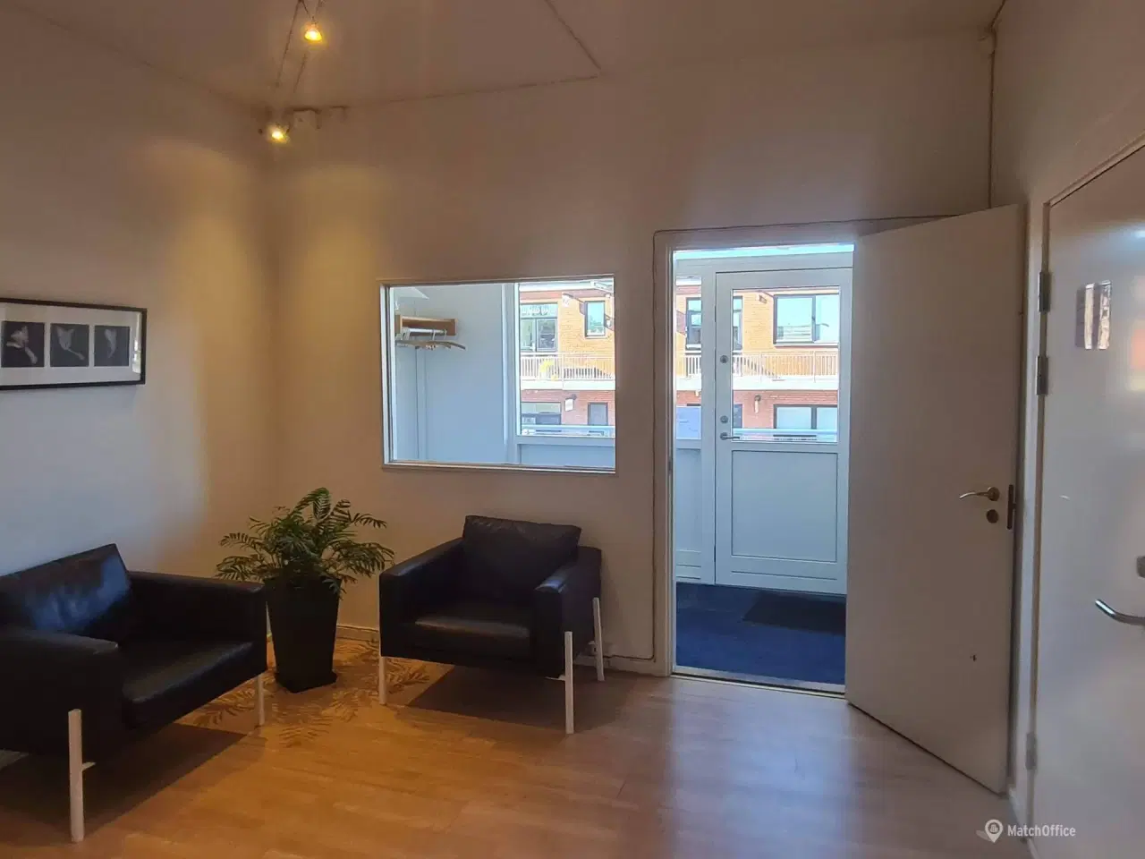 Billede 7 - 34 kvm lyst kontor i kontorfællesskab