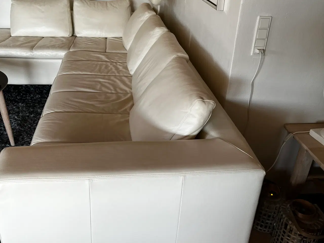 Billede 2 - Stor hjørnesofa lys læder