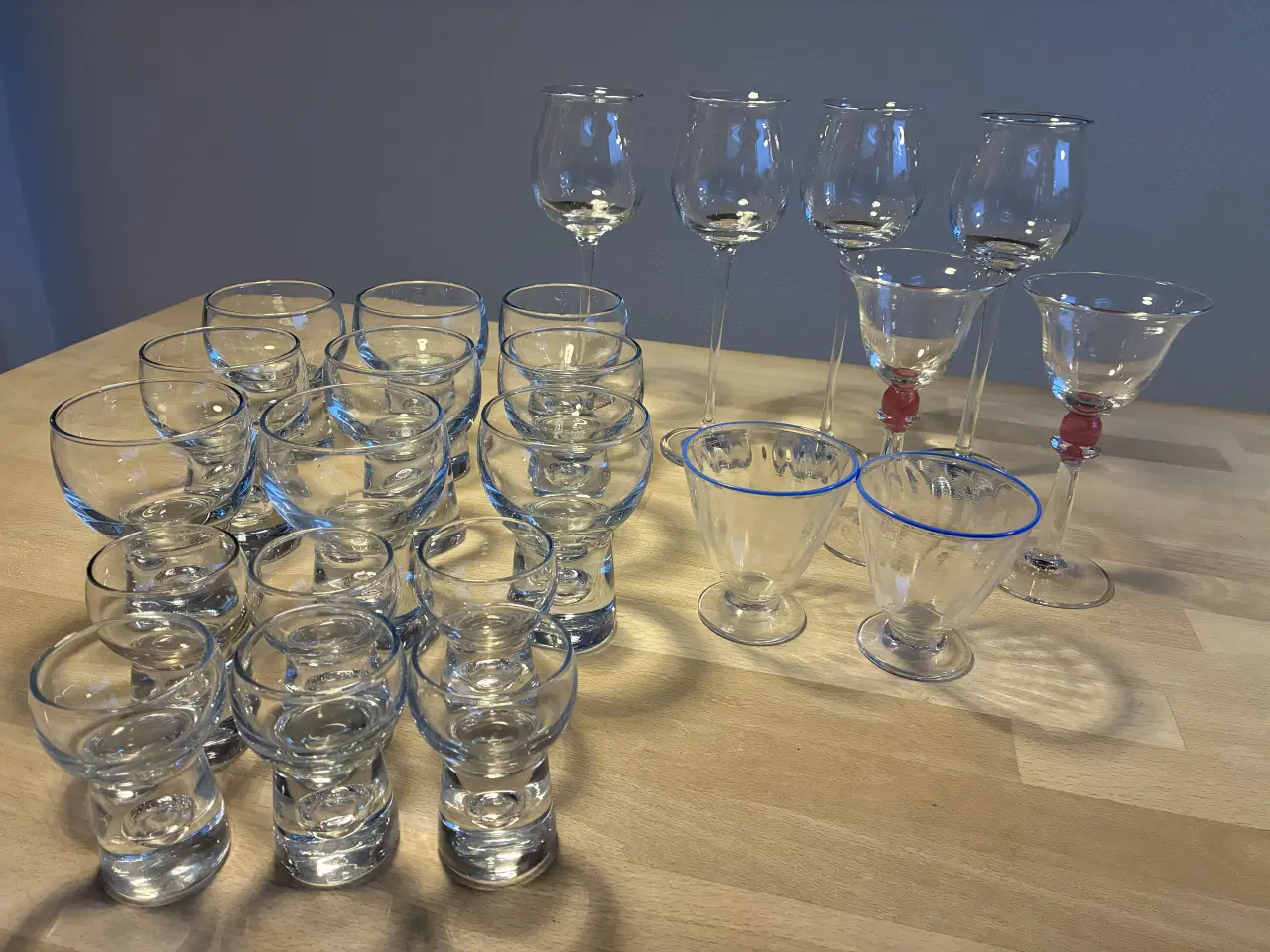 Billede 1 - Vinglas, Holmegaard mm, flotte