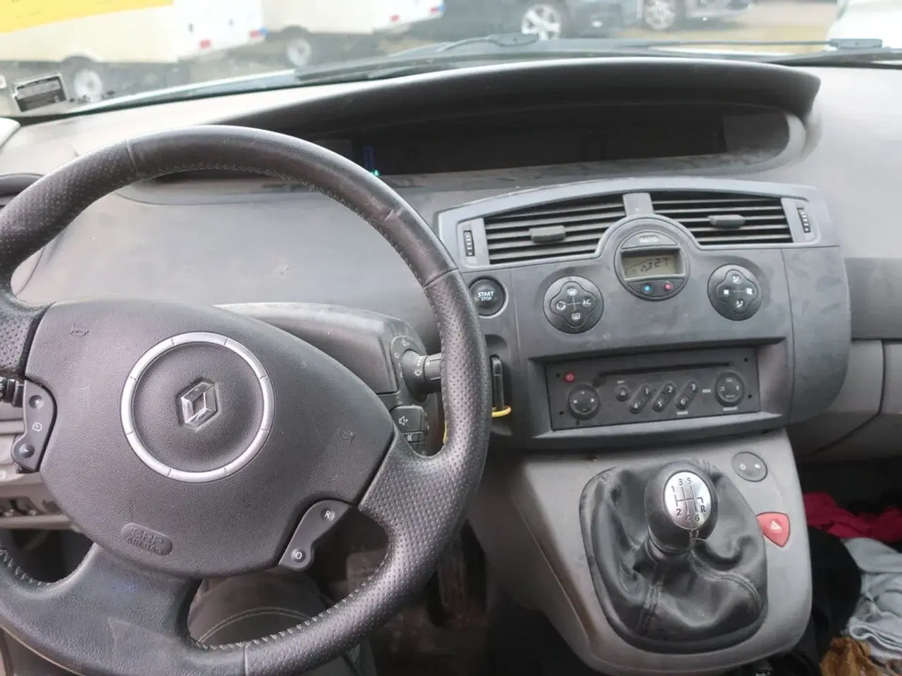 Billede 8 - Personbil RENAULT SCENIC 2.0 16V (MOMSFRI)