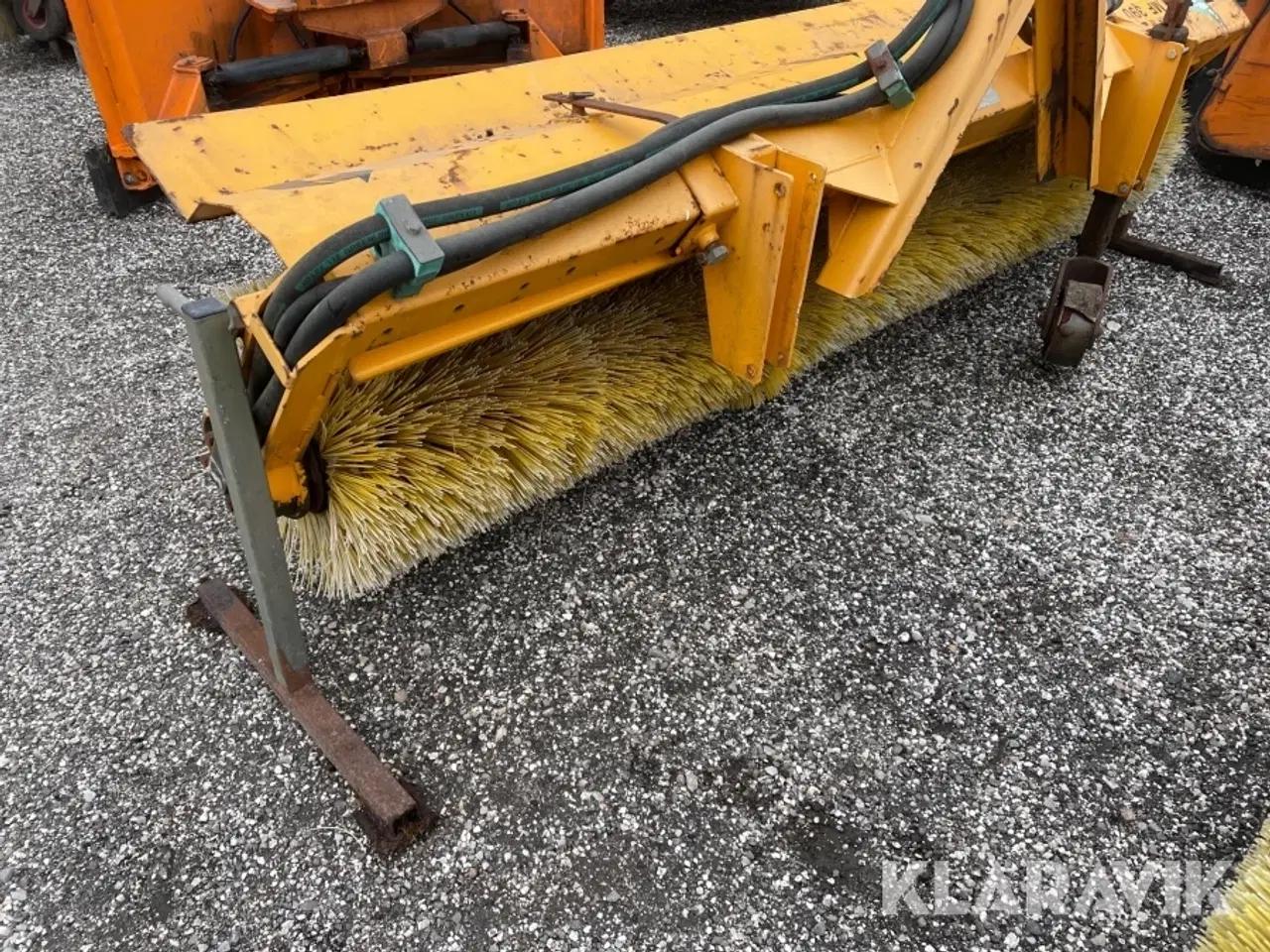 Billede 8 - FM Maskiner MF 390 T hydraulisk kost til traktor FM