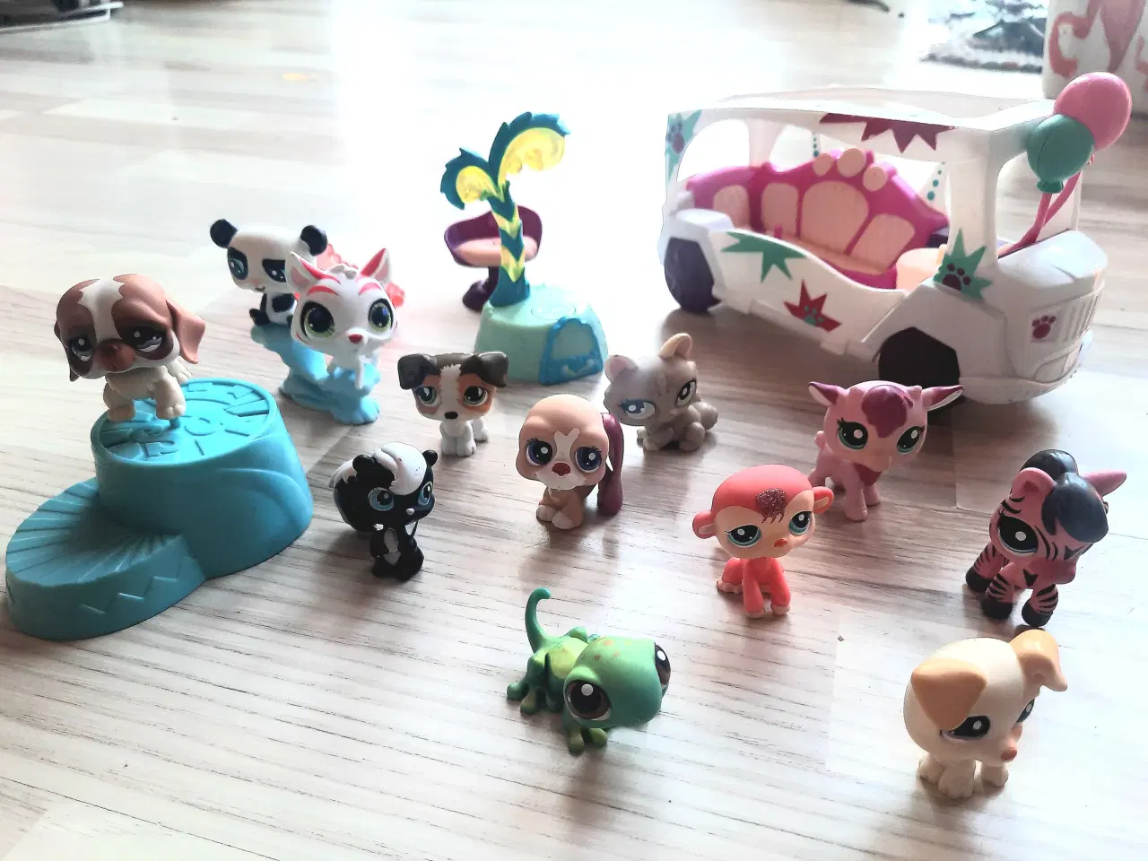 Billede 1 - Littlest Pet Shop pakke i god stand