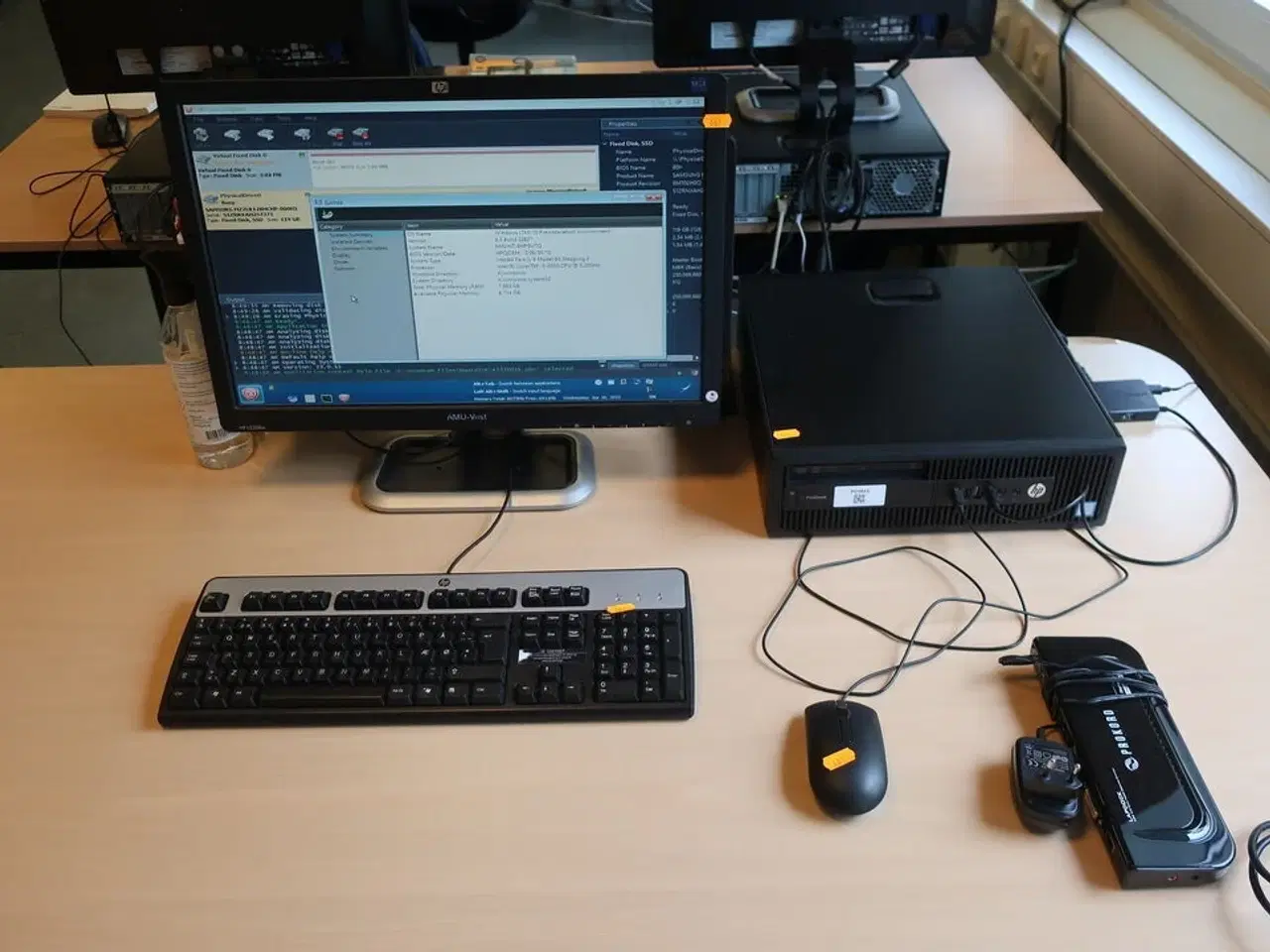 Billede 1 - HP 22" skærm m. tastatur L2208w (PC medfølger ikke)