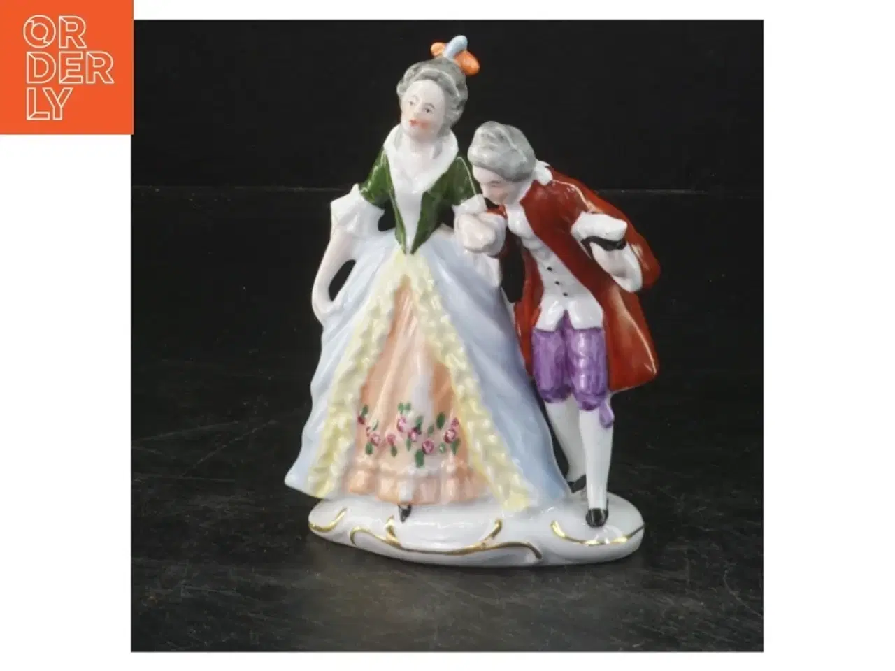 Billede 1 - Porcelænsfigur af par (str. 12x8 cm)