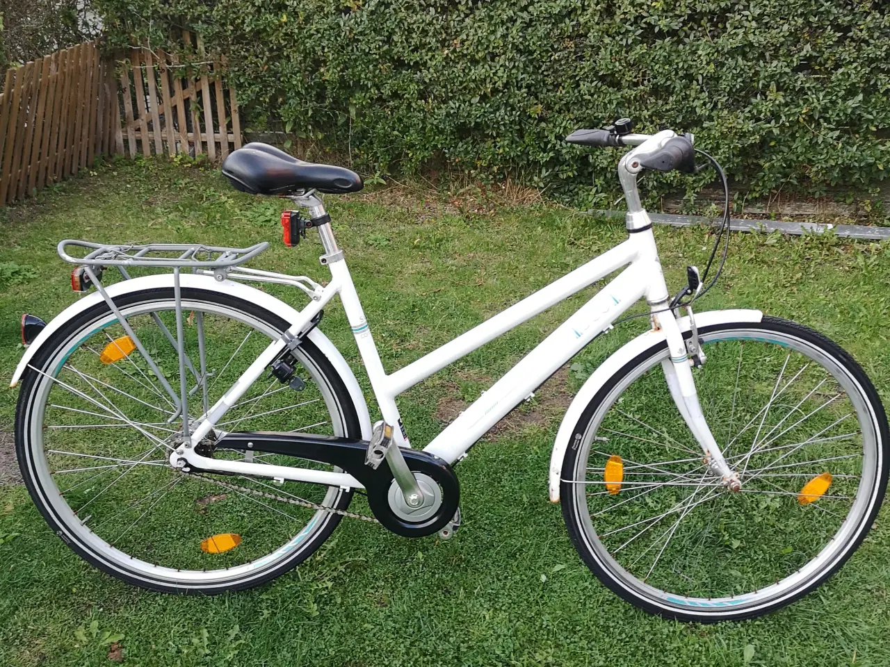 Billede 1 - SCO  COMFORT  28"  7 gear... Løs 1 nøgle..  ny dæk