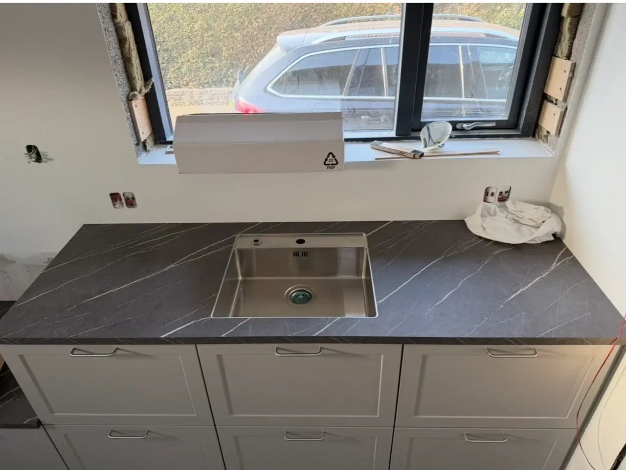 Billede 1 - Laminat plade med underlimet vask 