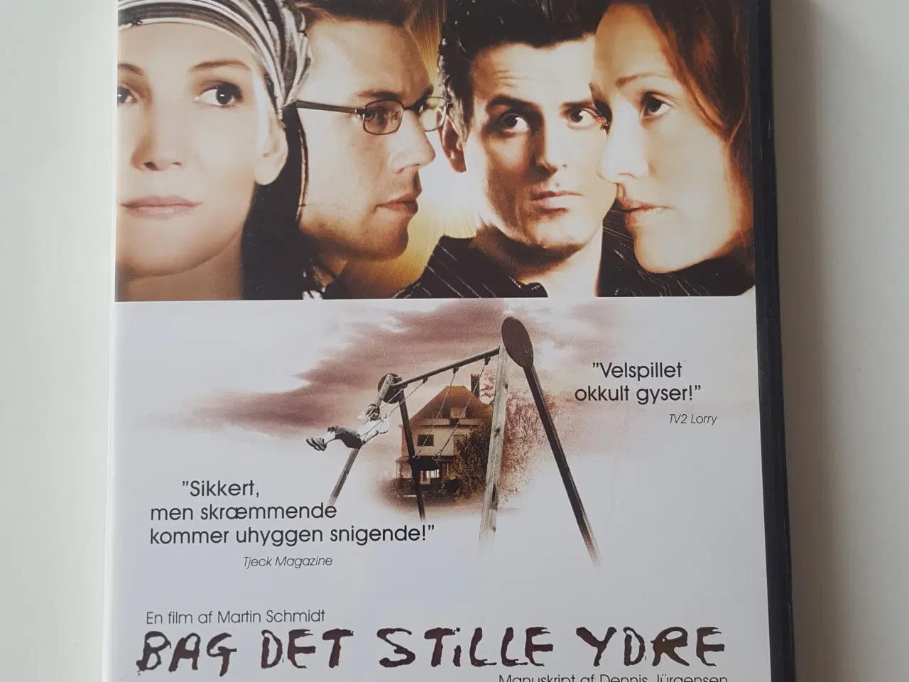 Billede 1 - Bag det stille ydre