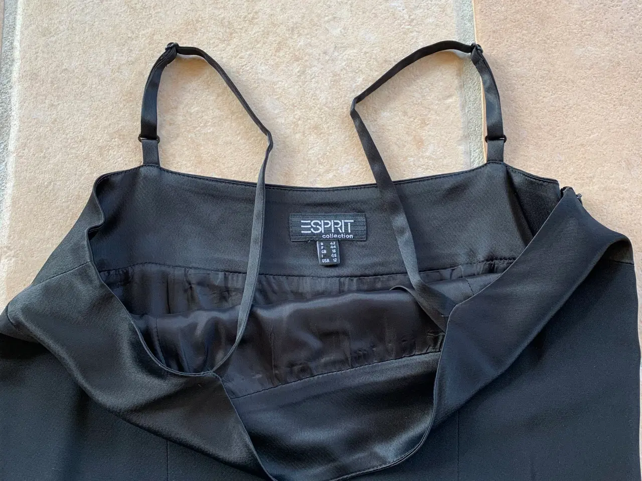 Billede 3 - Esprit kjole str. 42