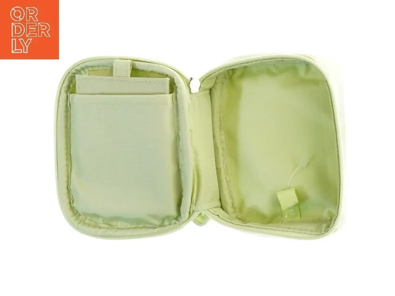 Billede 3 - Grøn kosmetikpung fra Clinique (str. 11 x 13 cm)