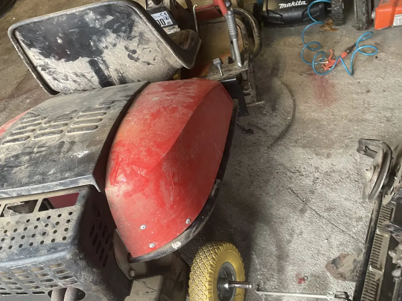 Billede 2 - JONSERED havetraktor Model FR2113 MA BRIGGS START