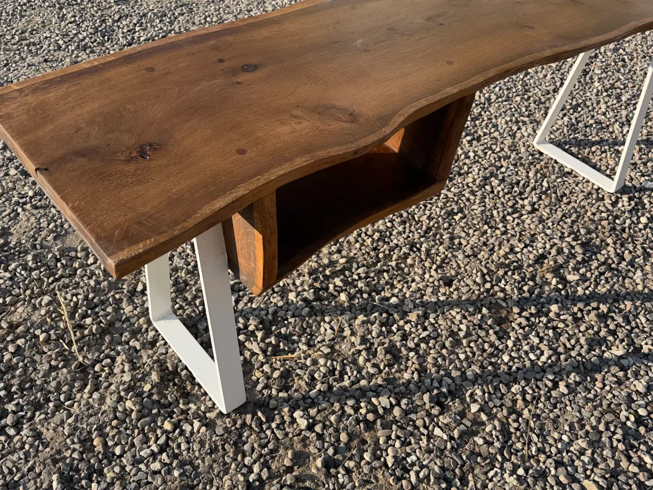 Billede 3 - Egetræs TV bord