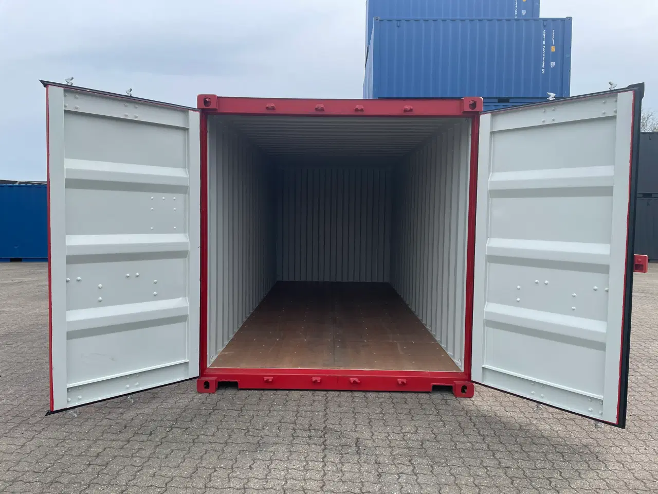 Billede 2 - 20 fods container Ny, i Rød